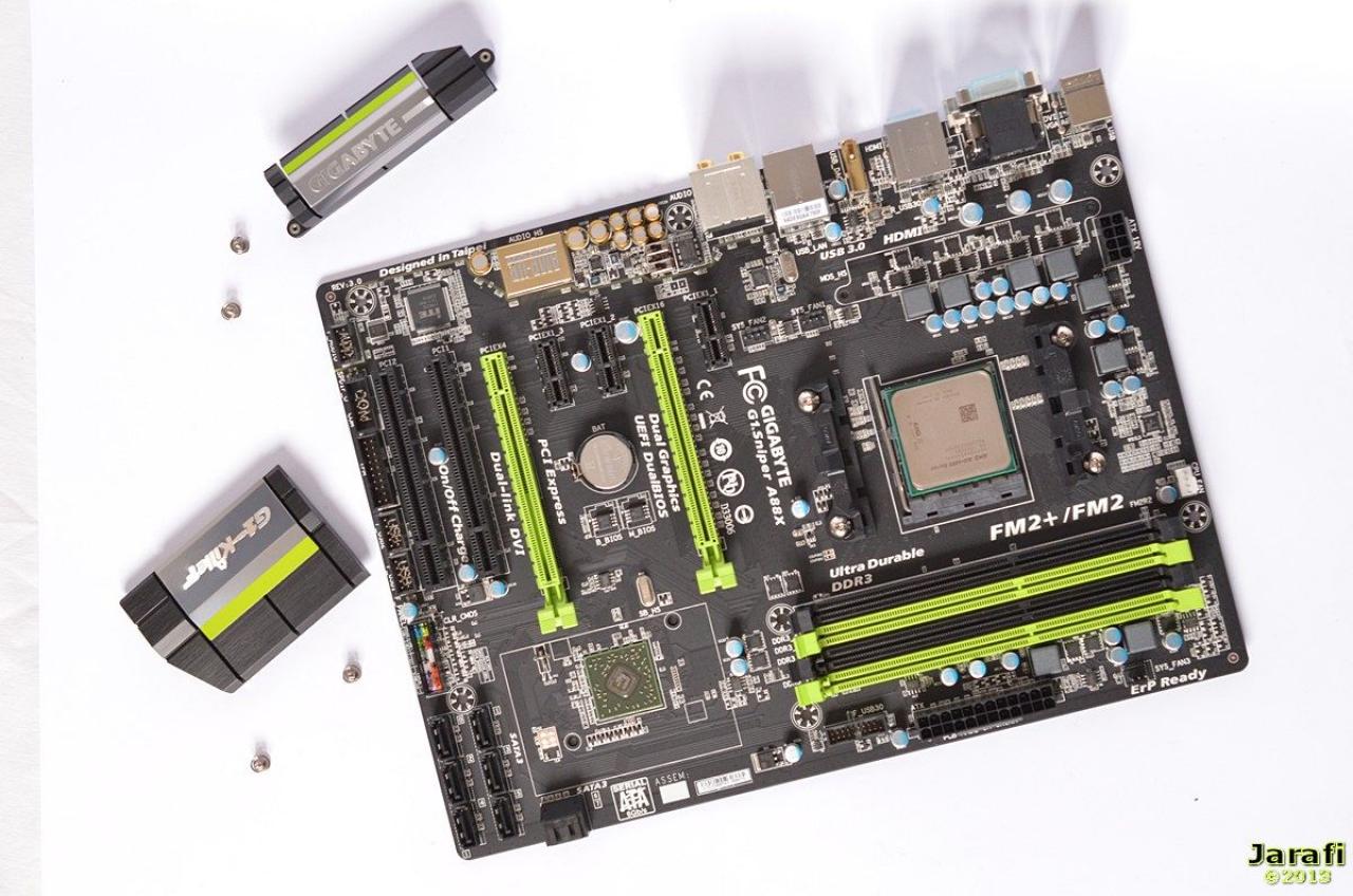 [25/11/2013] Gigabyte G1.Sniper A88X (31)