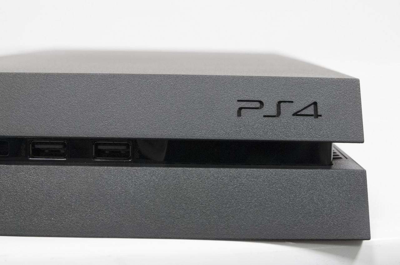 [08/11/2013] Playstation 4: Unboxing (3)