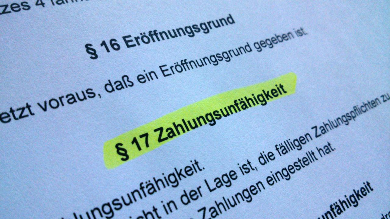 [15/11/2013] Die Insolvenz von Internethändlern - Kommentar zur Rechtslage bei Gewährleistung, Garantie und Bezahlung per Vorkasse