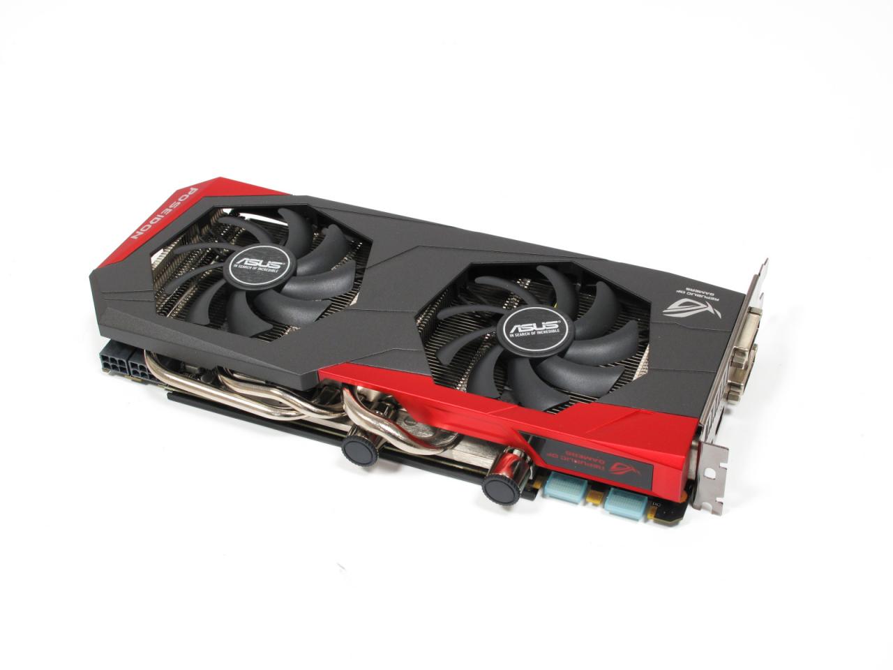 [19/12/2013] Asus Geforce GTX 780 Poseidon
