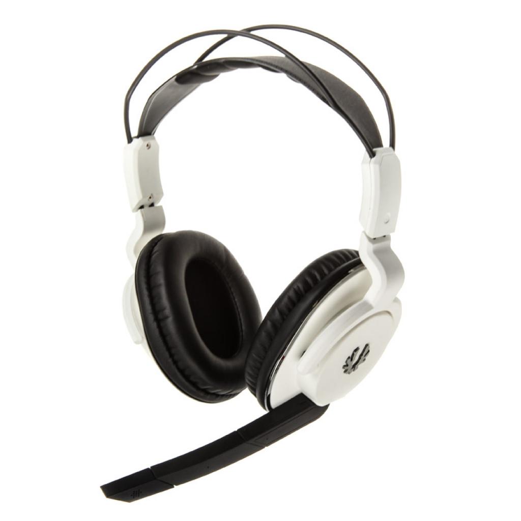 [13/12/2013] Bitfenix expandiert in den Audio-Markt: Headset Flo für 60 Euro angekündigt (2)