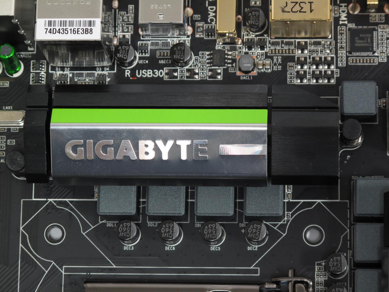 [18/12/2013] Gigabyte G1.Sniper Z87 (4)