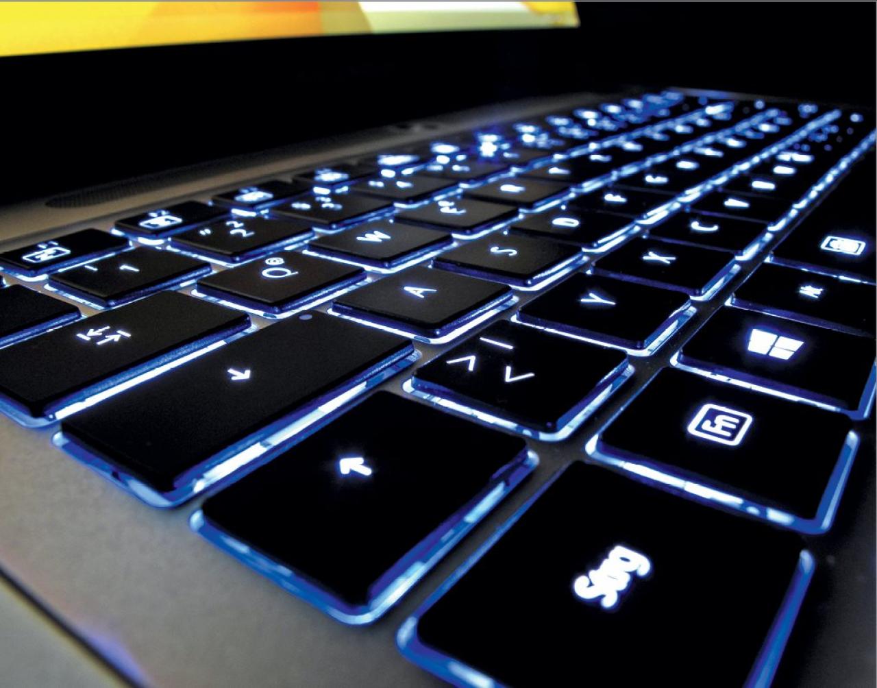 [03/12/2013] Gigabyte P34G: Tastatur