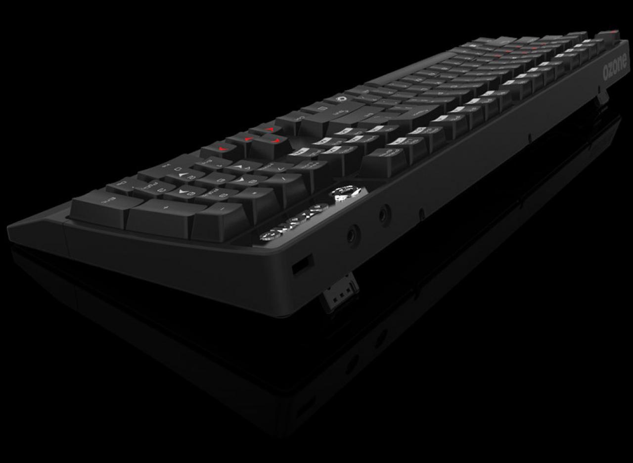 [06/12/2013] Ozone Strike Pro Tastatur 3