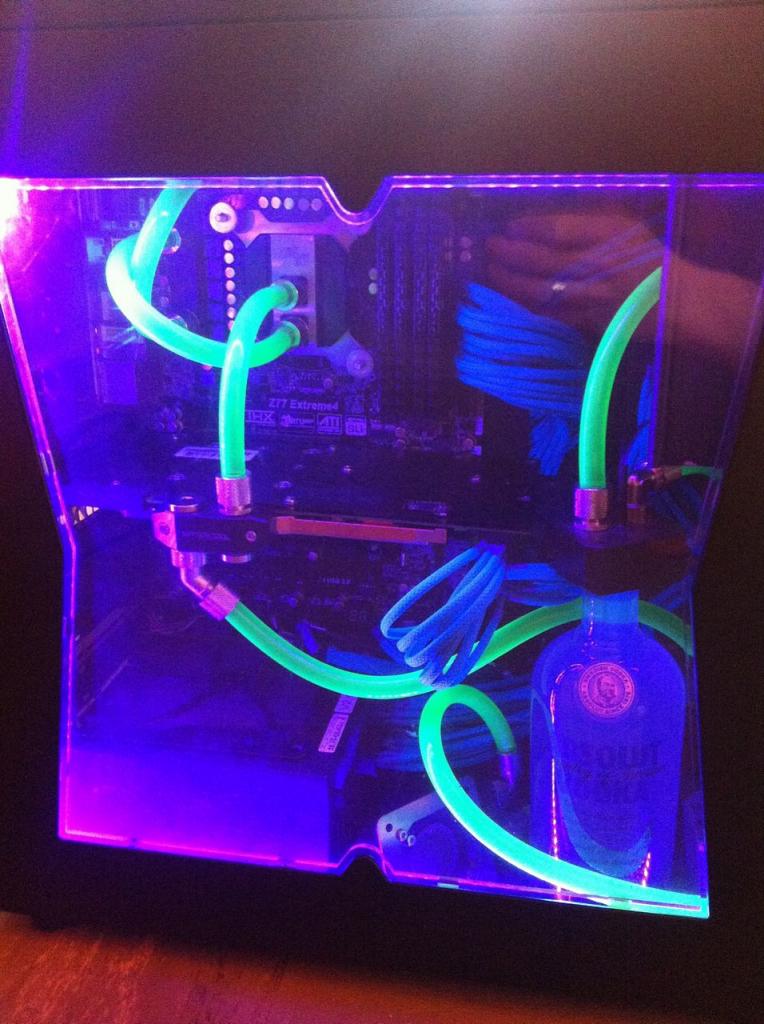 [06/12/2013] Update vom 07.12. mit Gaming-Möhren, Modding-Schönheiten und Kuriositäten (12)