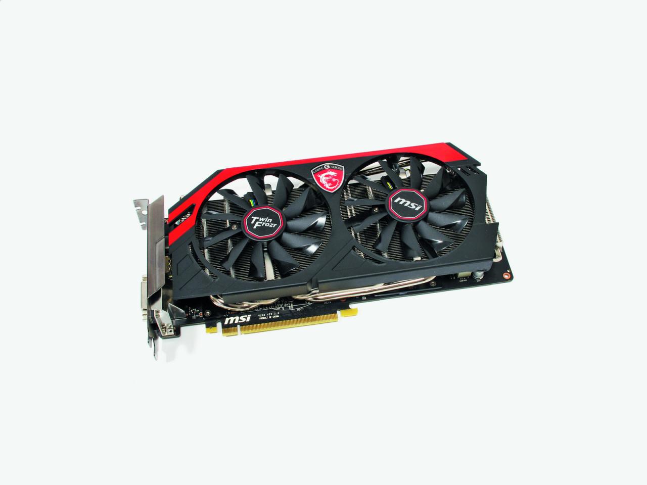 [18/12/2013] Ich hätte gerne eine neue Grafikkarte. Doch so richtig überzeugen kann mich momentan keiner der Hersteller. Die GTX 780 Ti finde ich zwar von der Leistung sehr interessant, doch mit über 600 Euro ist mir die Nvidia-GPU zu teuer. AMDs R9 290(X) liegt im richtigen Preisrahmen. Allerdings ist die Karte für mich zumindest im Referenz-Design völlig unbrauchbar. Preise runter oder bessere Kühler drauf, das sollte doch irgendwann 2014 zu realisieren sein, oder? (Phil Reuther)