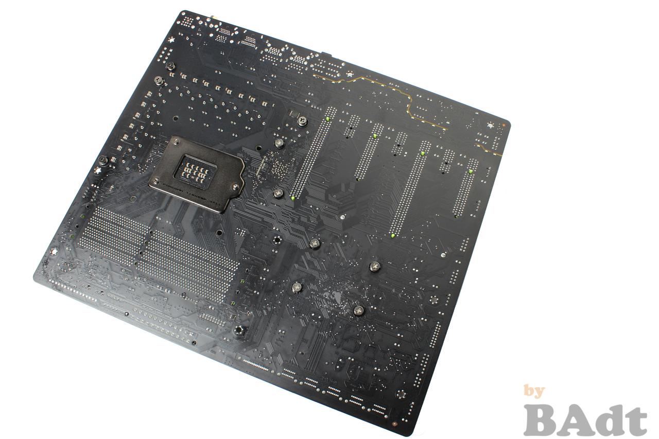 [28/12/2013] Gigabyte G1.Sniper 5: Das 360-Euro-Mainboard im PCGHX-Review. (5)