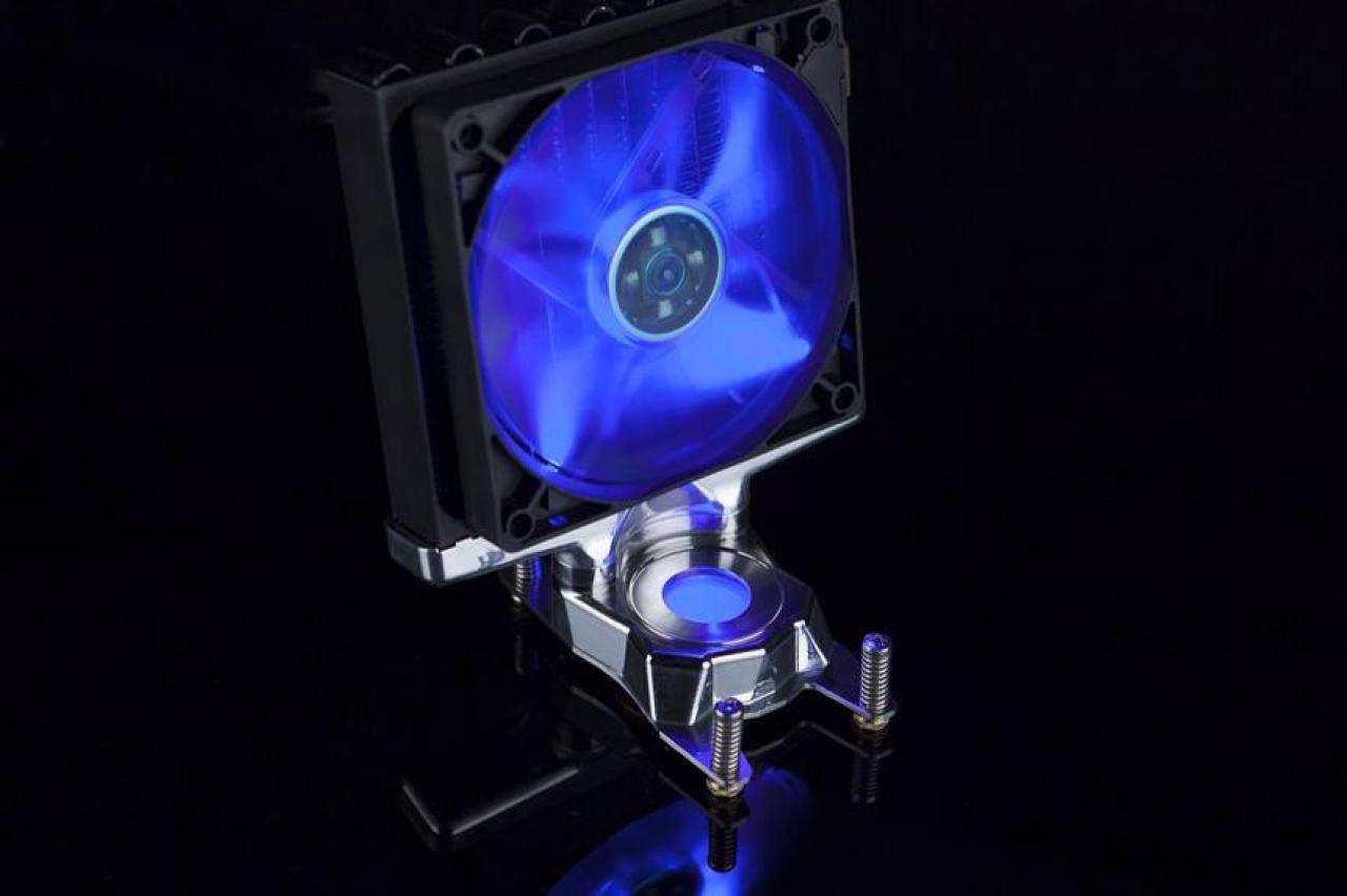 [14/01/2014] Captherm MP1120: Phasenwechsel-CPU-Kühler für 249 US-Dollar (3)