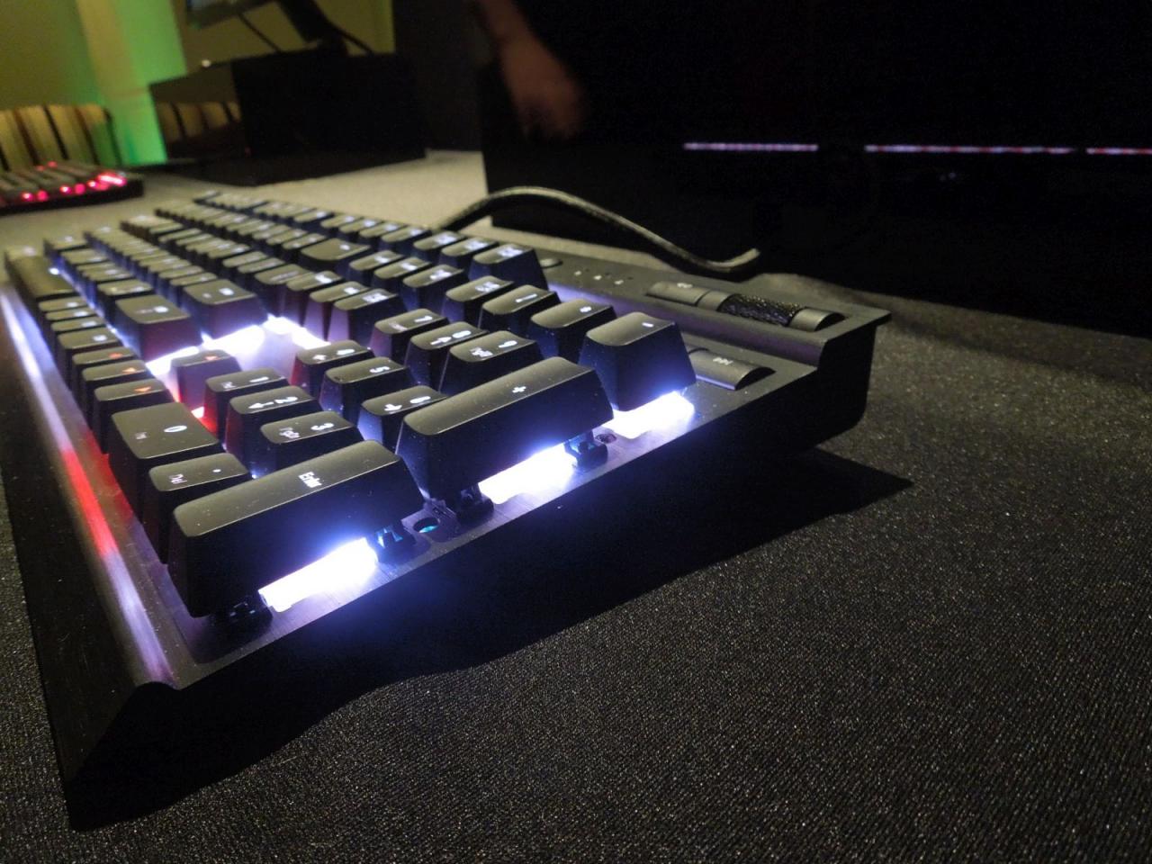 [09/01/2014] Corsair Cerry MX RGB - Welche Farbe soll es denn sein? (15)