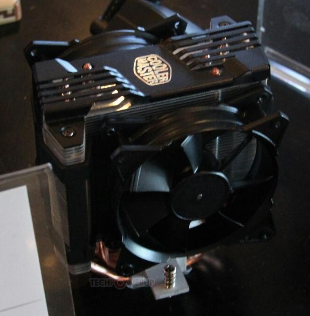 [16/01/2014] Cooler Master Hyper N520 II: Überarbeiteter CPU-Kühler mit 120-mm-Lüftern vorgestellt