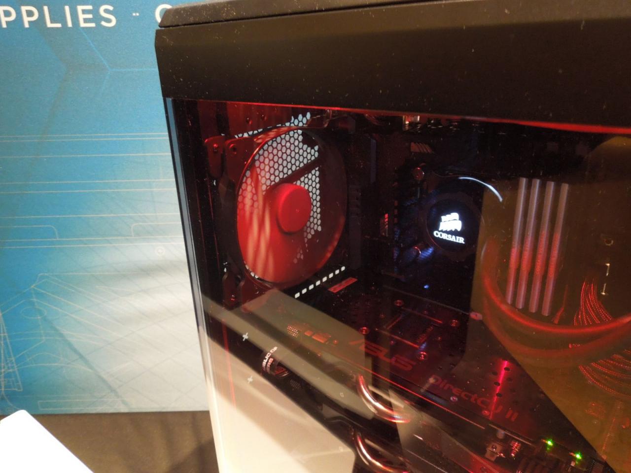 [09/01/2014] Corsair Graphite 760T: Big Tower mit riesigem Seitenfenster (10)