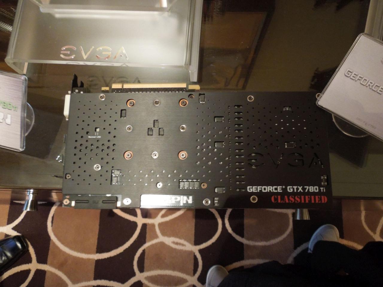 [10/01/2014] EVGA zeigt Geforce GTX 780 Ti Kingpin Edition (3)