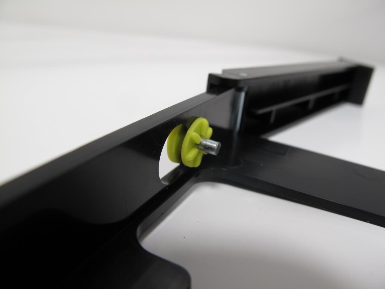 [10/01/2014] Der Festplatten-Dämpfer im Detail.