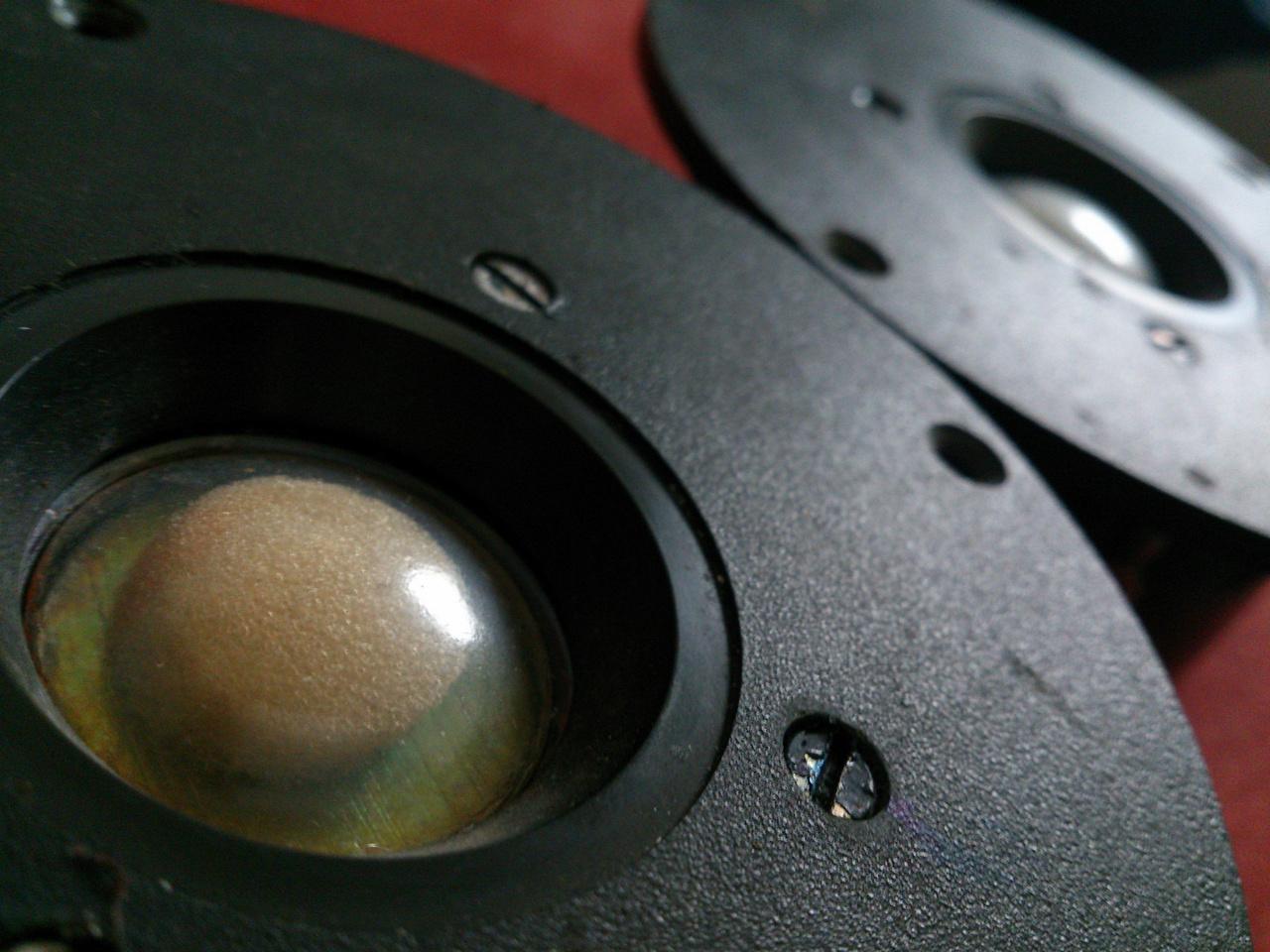 [02/01/2014] Update vom 02.01. mit Soundkarten-Sammlung und aufgehängten Lautsprechern (16)