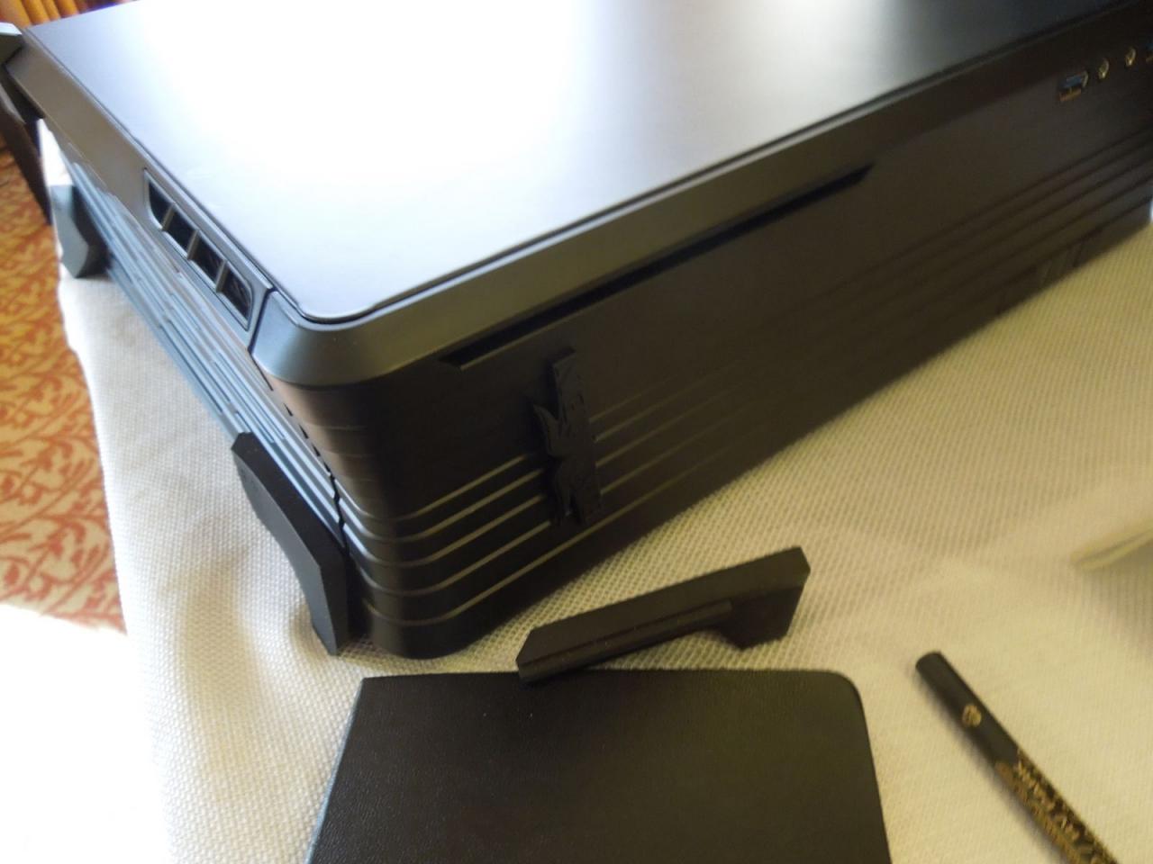 [10/01/2014] Das Steambox-Gehäuse Silverstone RVZ01 im Detail (14)