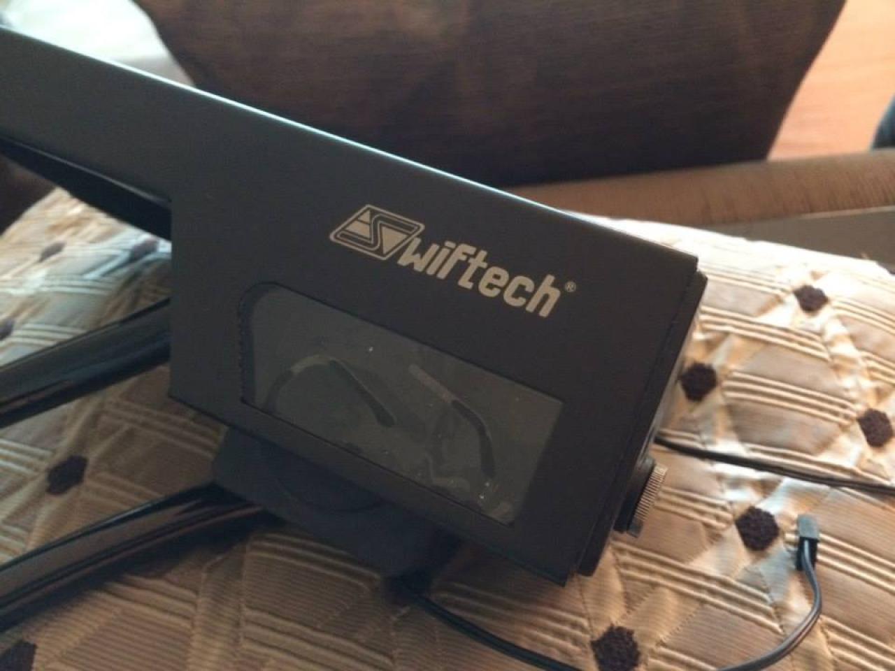 [13/01/2014] Swiftech H220X AGB-Sichtfenster