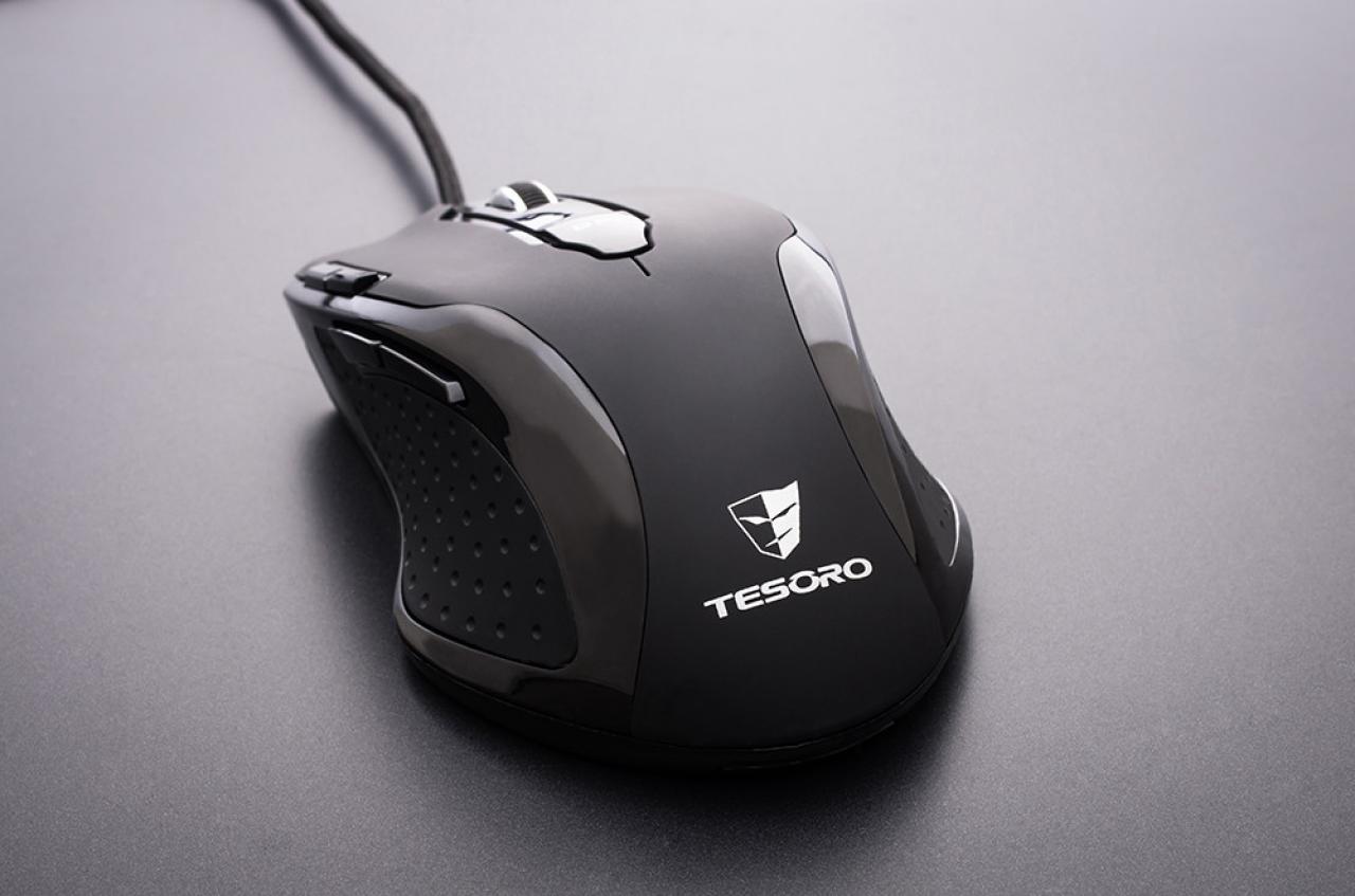 [03/01/2014] Tesoro Shrike H2L: Black Edition mit gummierter Oberfläche angekündigt (1)
