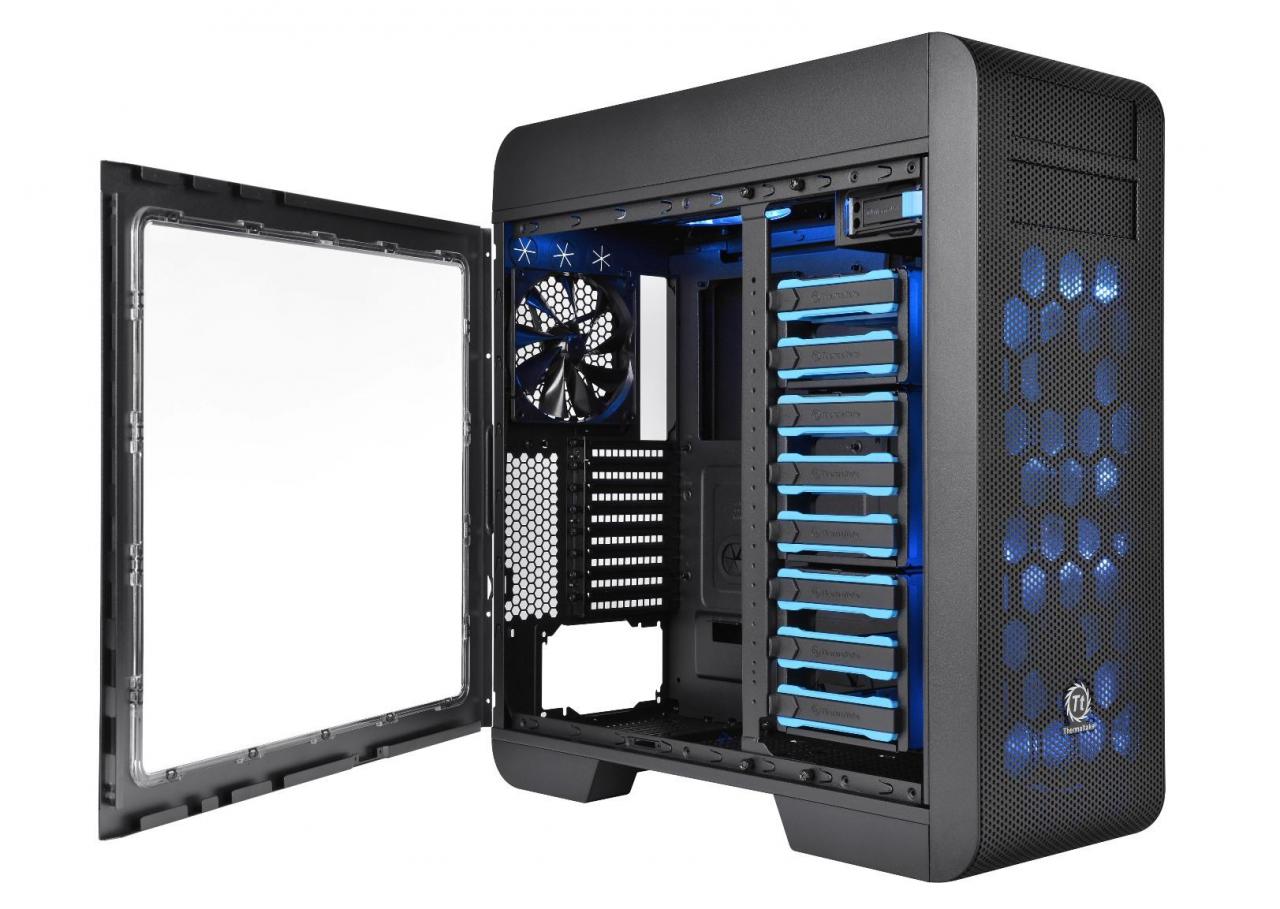 [27/01/2014] Thermaltake Core V71: Big-Tower mit Kunststoffanbauten für zahlreiche Lüfter- und Radiatorkonfigurationen angekündigt (1)