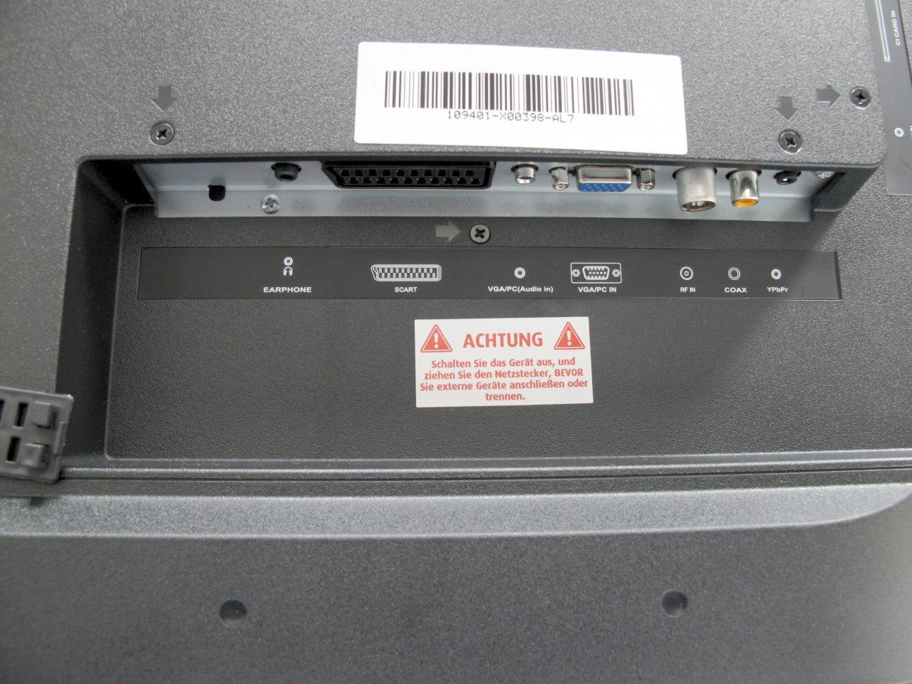 [27/02/2014] Blaupunkt B39C4K: Anschlüsse hinten
