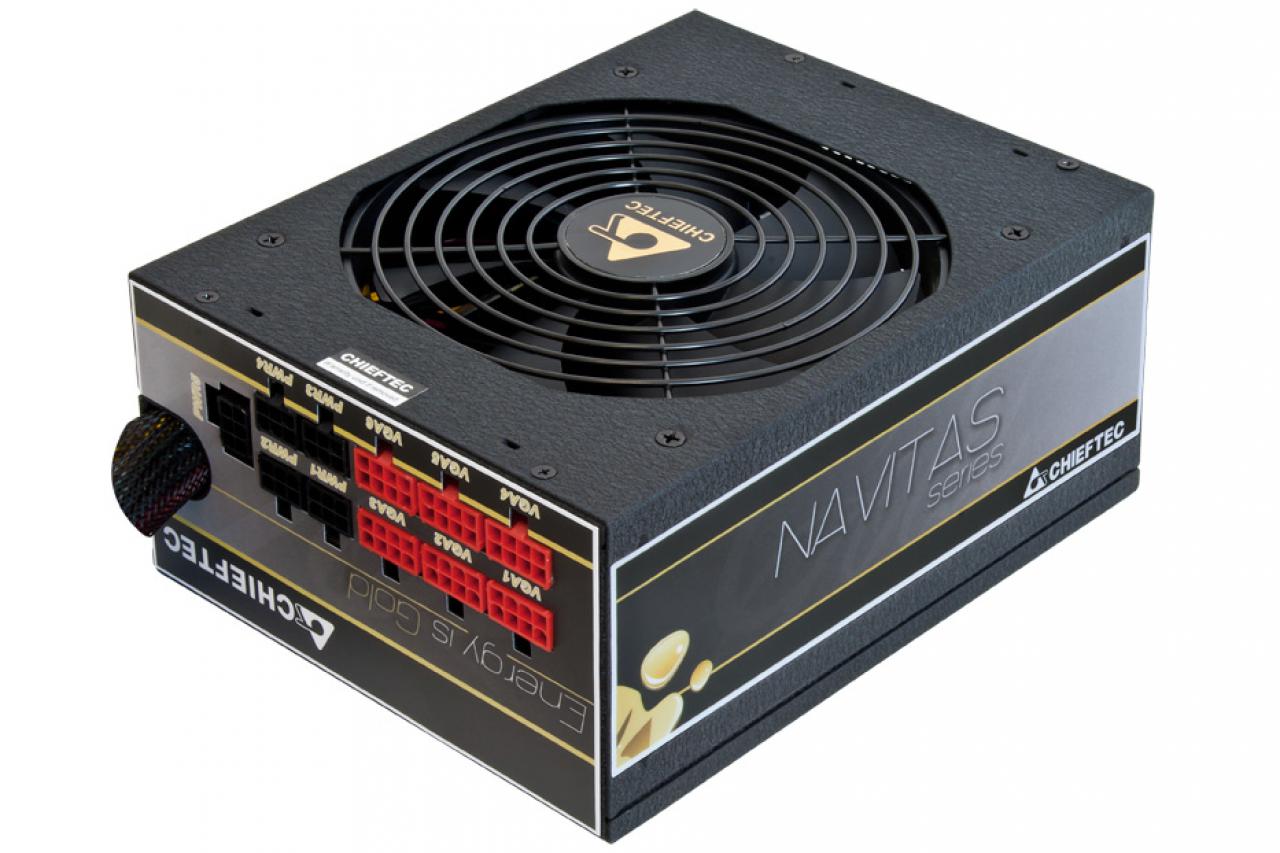 [11/02/2014] Chieftec Navitas: GPM-1250C (1)