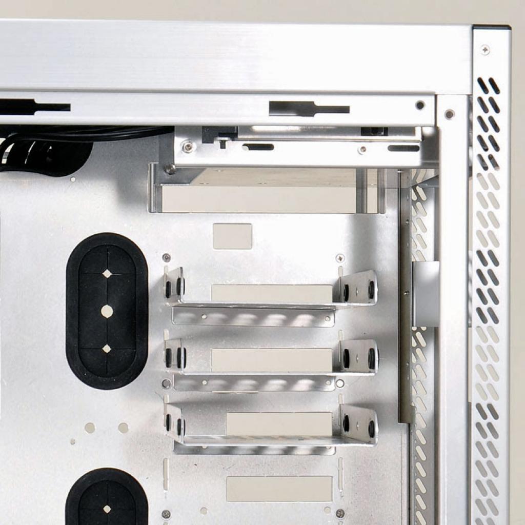 [12/02/2014] Lian Li PC-B16 und PC-A61 (5)