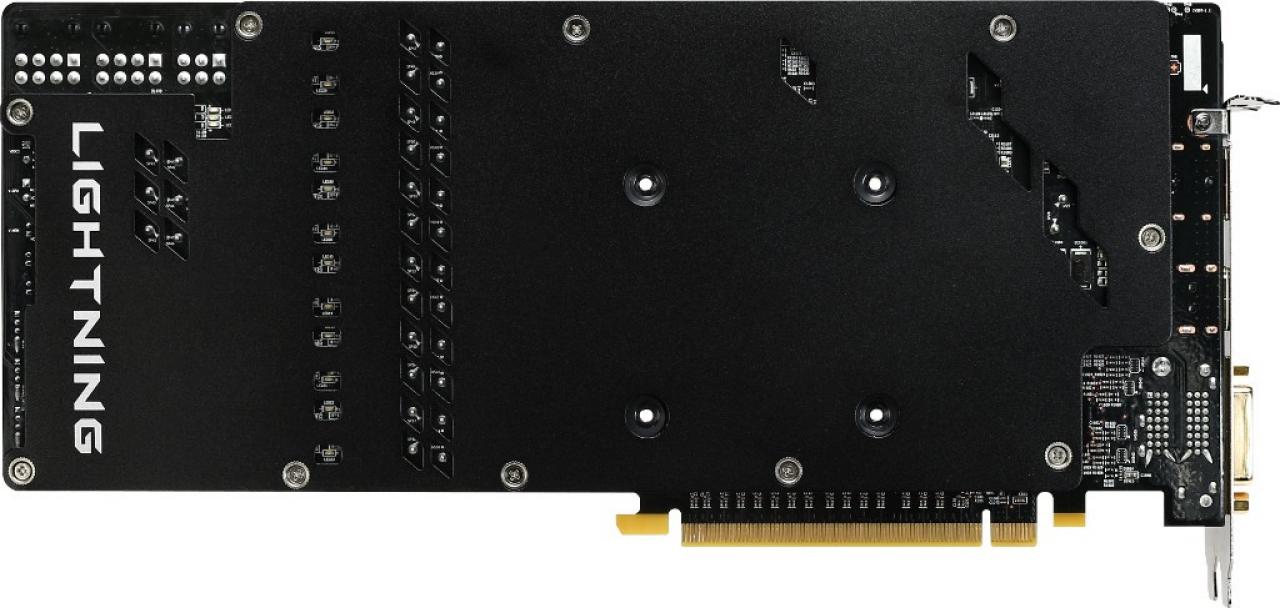 [25/02/2014] Radeon R9 290X Lightning in den Startlöchern: MSI zeigt neue Bilder auf Facebook (2)
