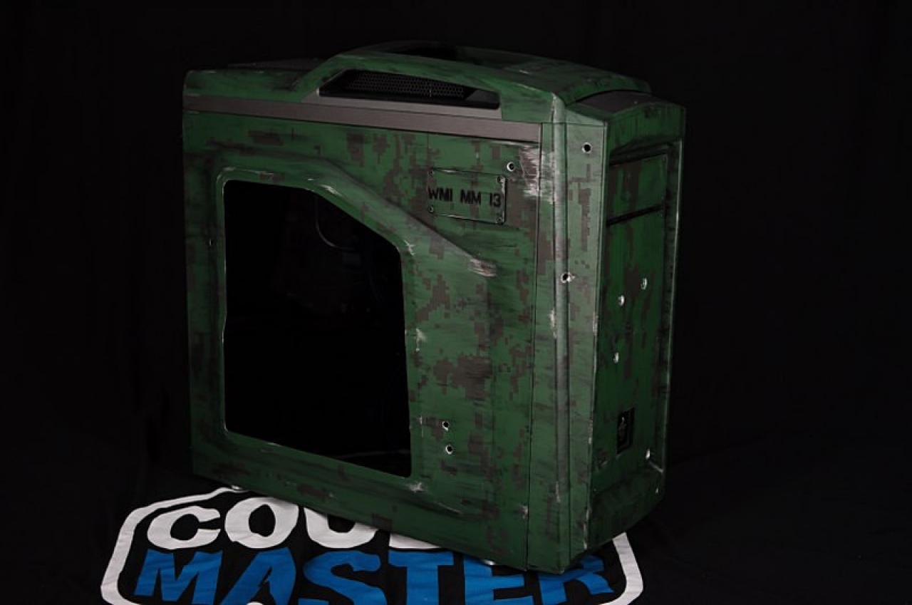 [03/02/2014] Casemod in unter zehn Stunden: Cooler Master CM Storm Scout 2 Advanced in Militär-Optik (20)