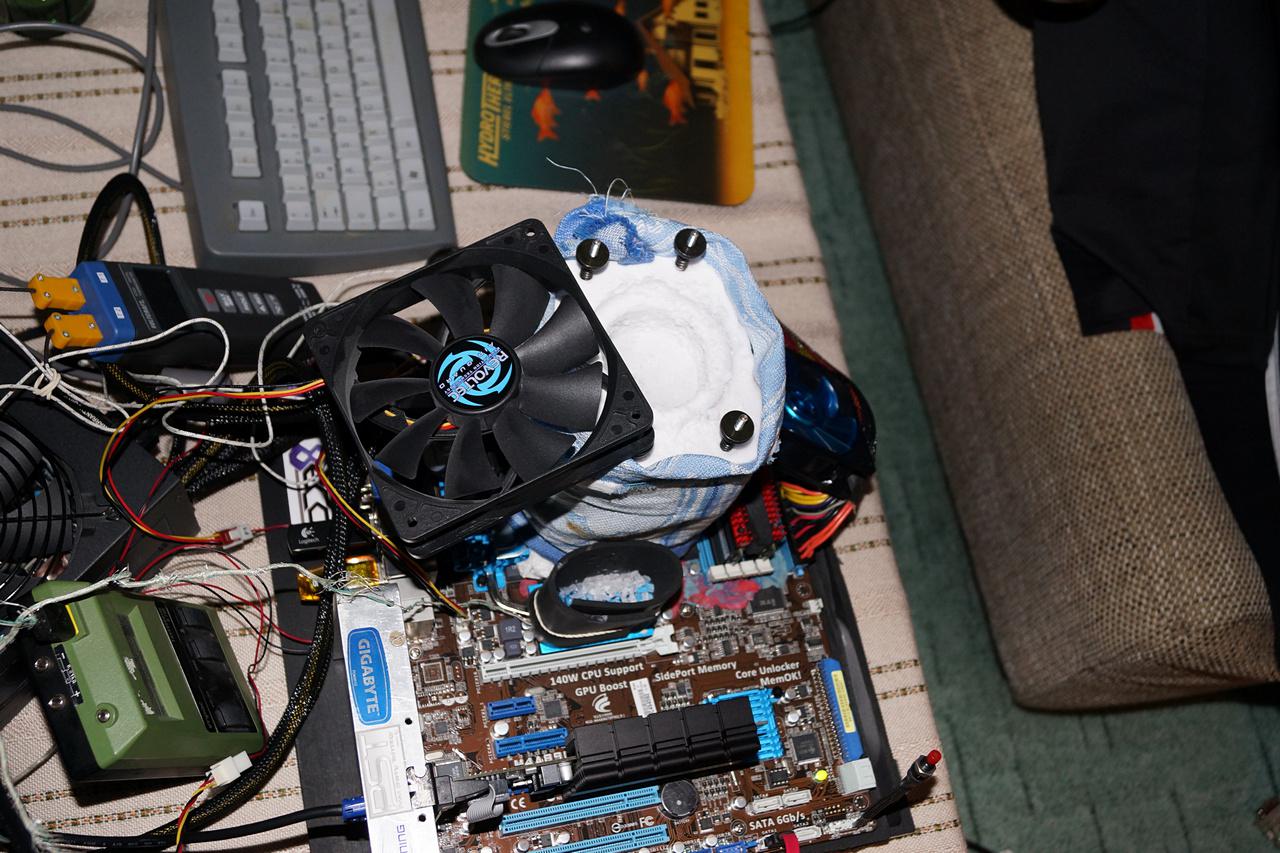 [04/02/2014] Der Pot raucht endlich wieder: Cooler Bericht über Dice-Session im PCGHX-Forum (10)