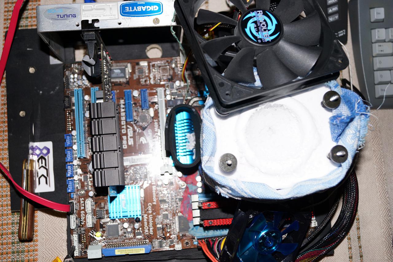 [04/02/2014] Der Pot raucht endlich wieder: Cooler Bericht über Dice-Session im PCGHX-Forum (17)