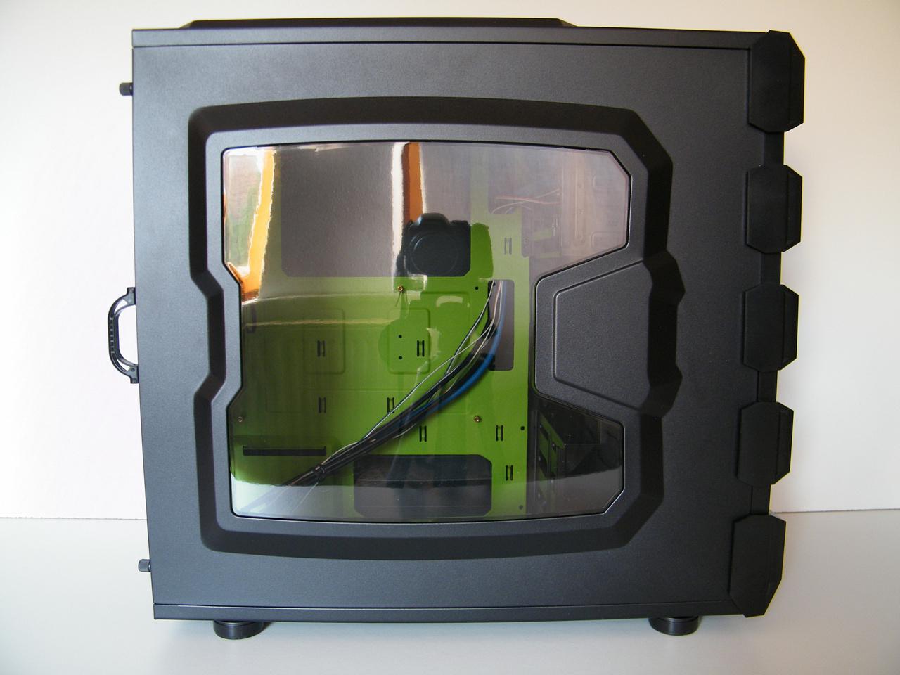 [04/02/2014] Sharkoon BD28: Test des Midi-Towers im PCGHX-Forum (4)