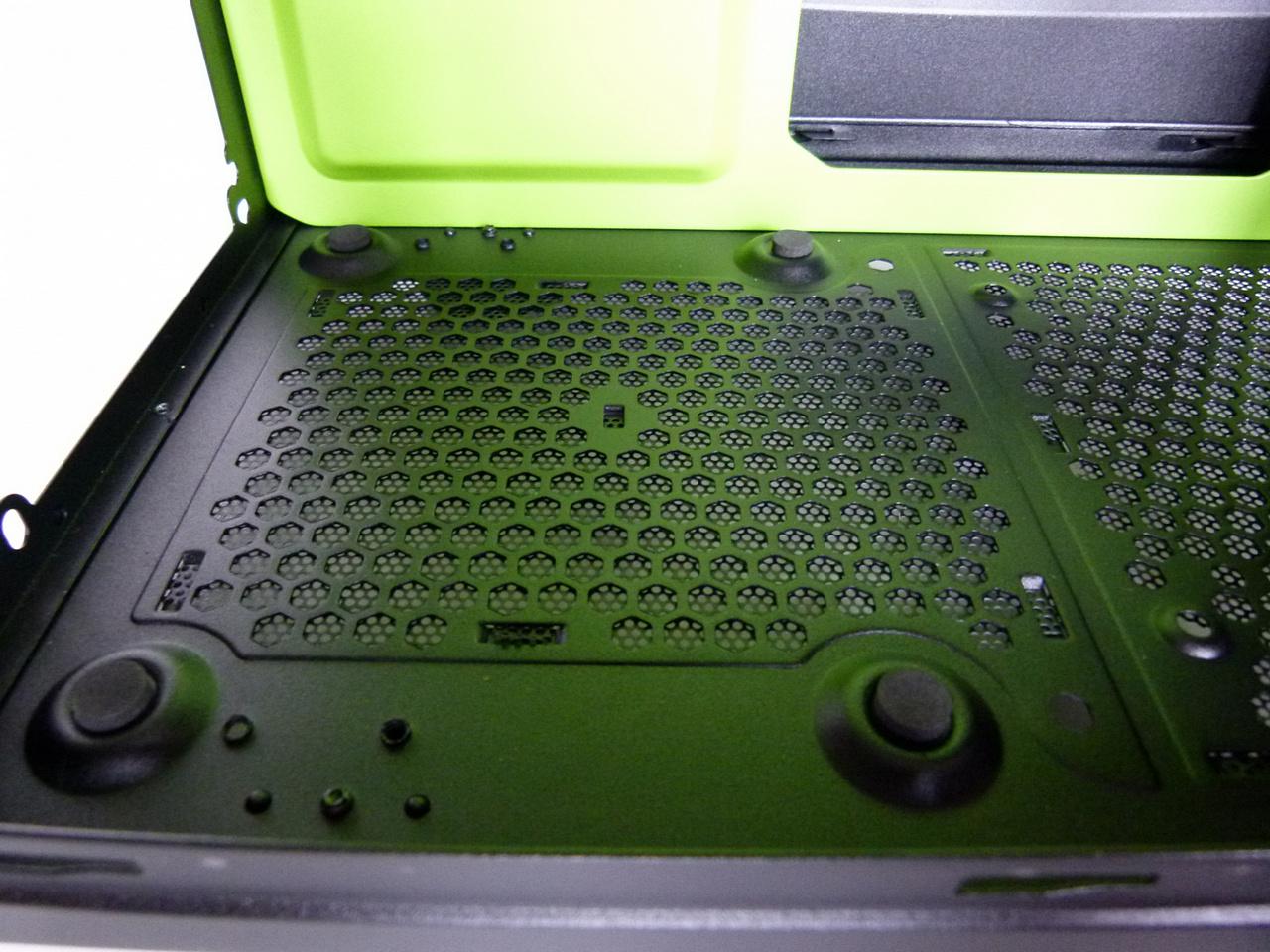 [04/02/2014] Sharkoon BD28: Test des Midi-Towers im PCGHX-Forum (13)
