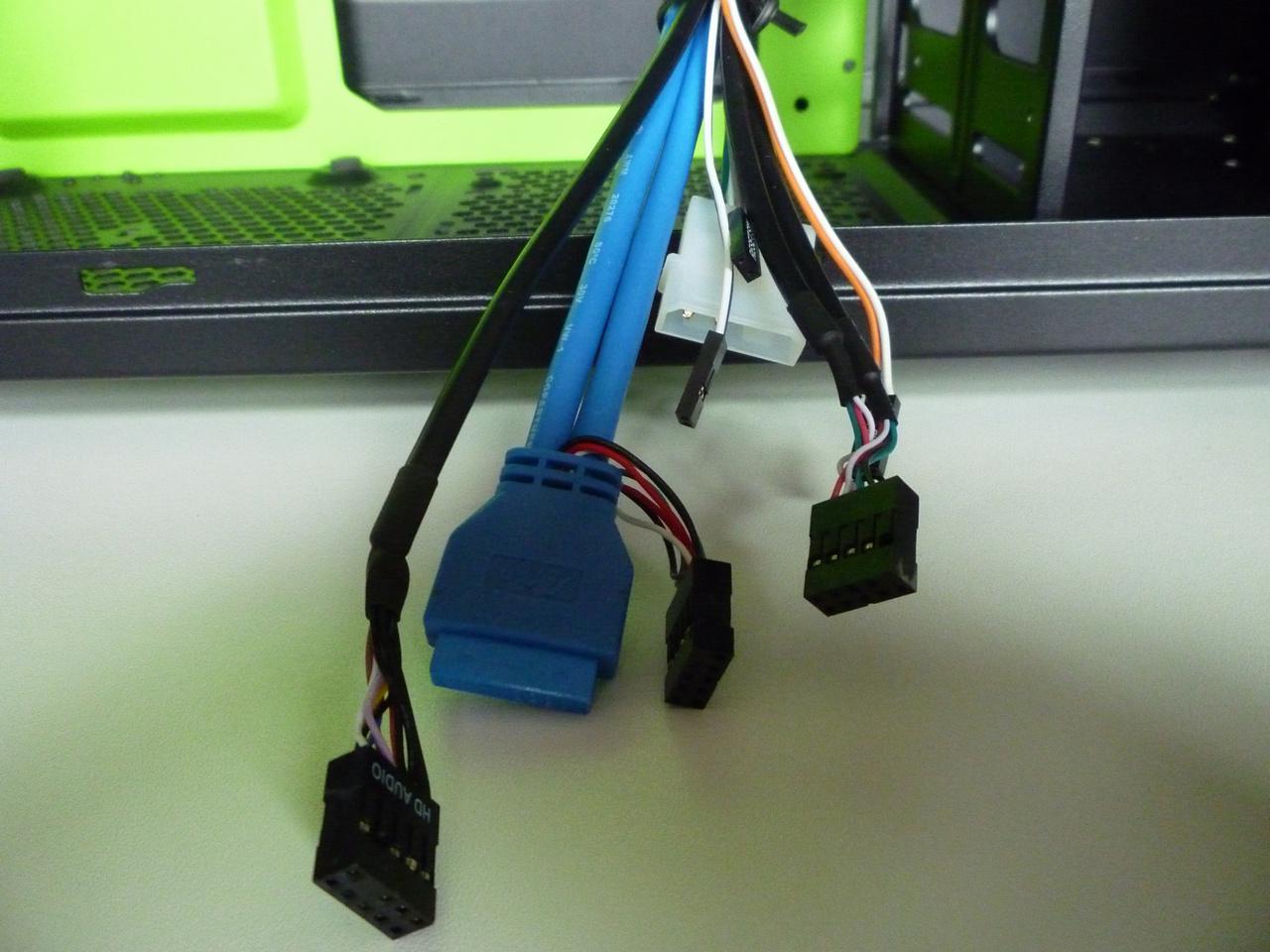 [04/02/2014] Sharkoon BD28: Test des Midi-Towers im PCGHX-Forum (15)