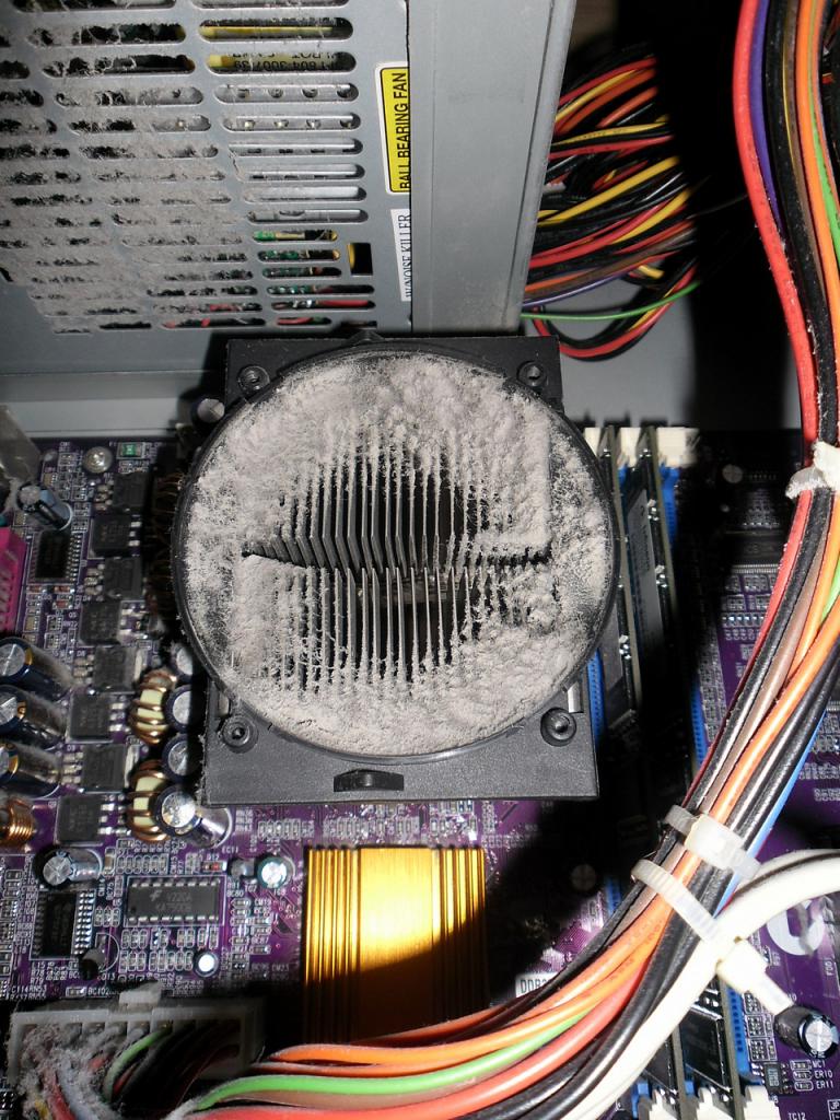 [21/02/2014] Update vom 22.02. mit Untermietern im Rechner und Notebooks zum Gruseln (11)