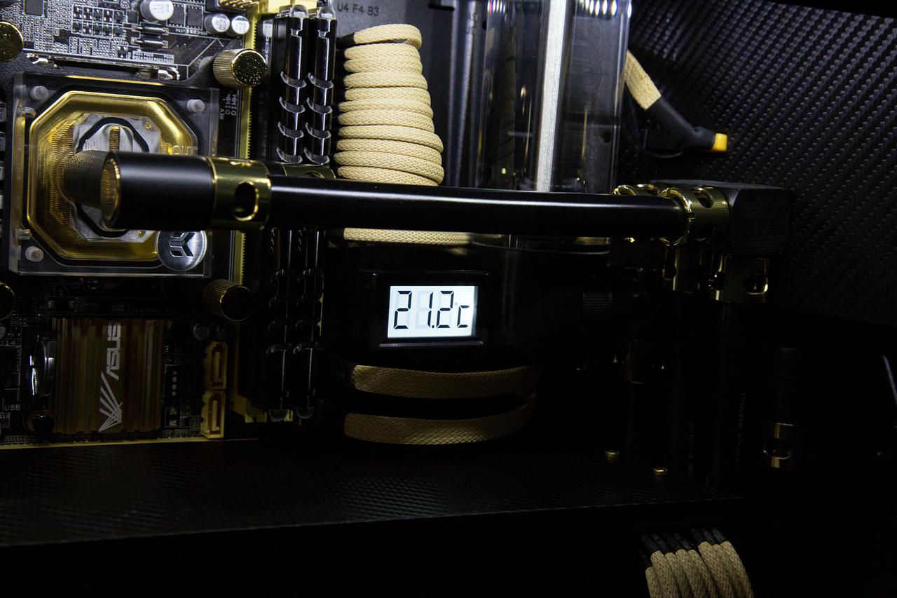 [28/02/2014] Update vom 02.03.2014 mit Wakü-PCs zum Staunen (12)