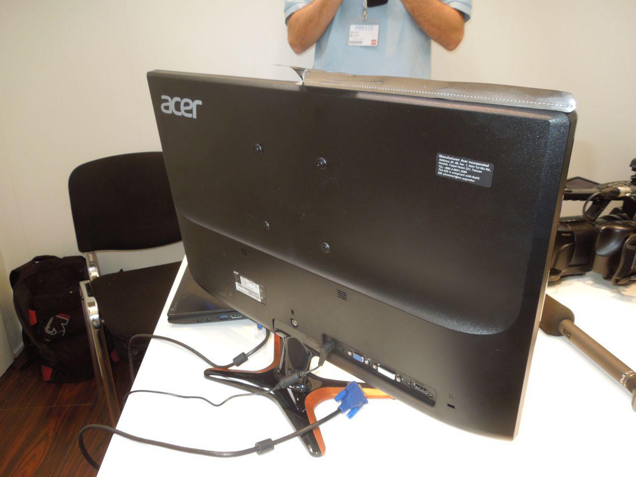 [10/03/2014] Acer GN246HL 10 