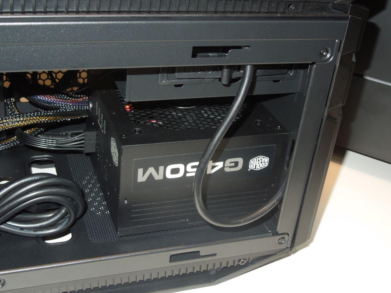[11/03/2014] Cooler Master 2 PCs in einem Gehaeuse 5 