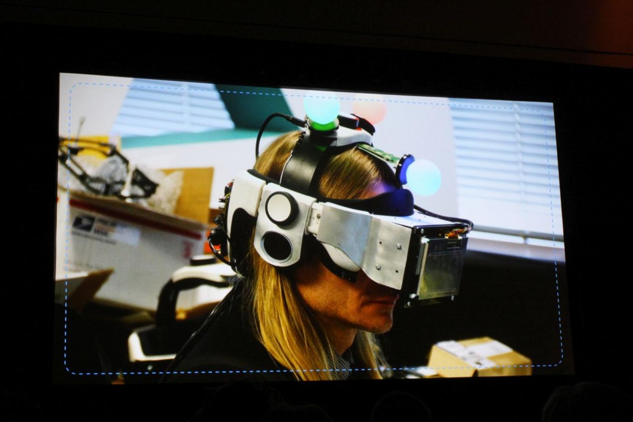 [19/03/2014] Sony führt Project Morpheus auf der GDC 2014 vor (Bild: PCGH) (9)