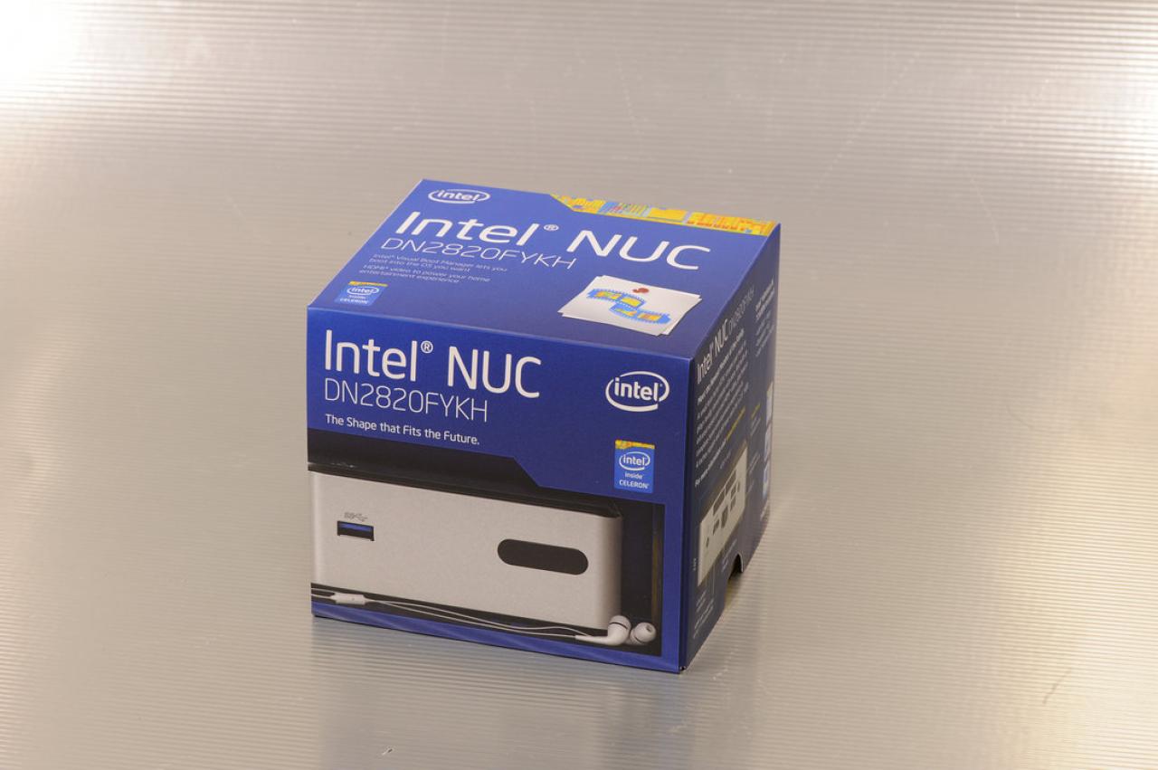 [06/03/2014] Intel NUC DN2820FYKH Celeron N2820 Silvermont 01