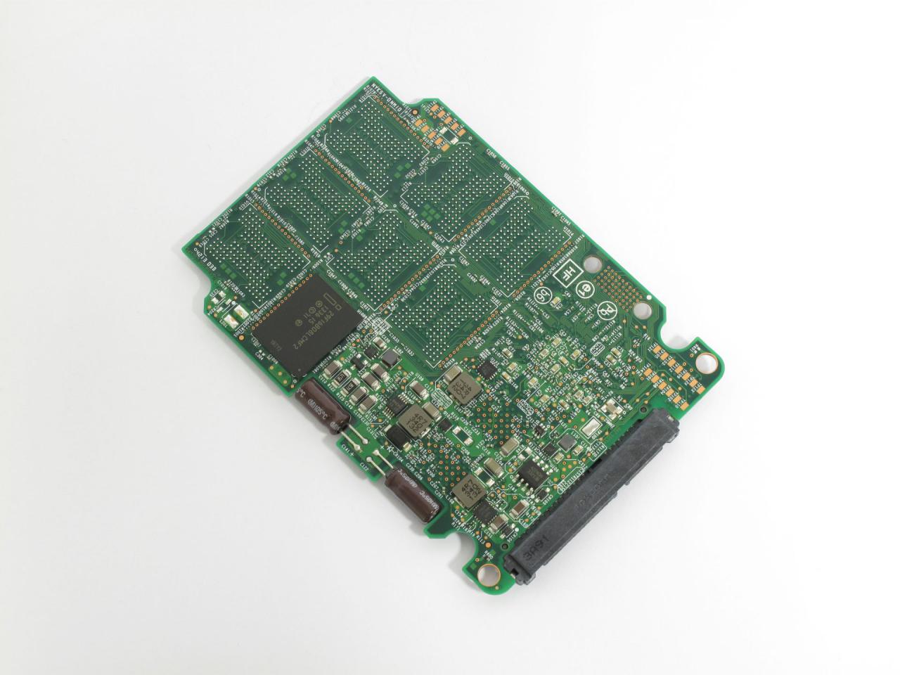 [26/03/2014] Intel SSD 730 (240 GB) im Test: Robuste SSD mit mäßiger Schreibleistung (14)