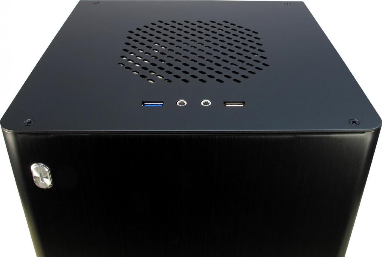 [22/03/2014] Günstige Mini-ITX-Würfel: Inter-Tech E-D3 und E-D5 (14)