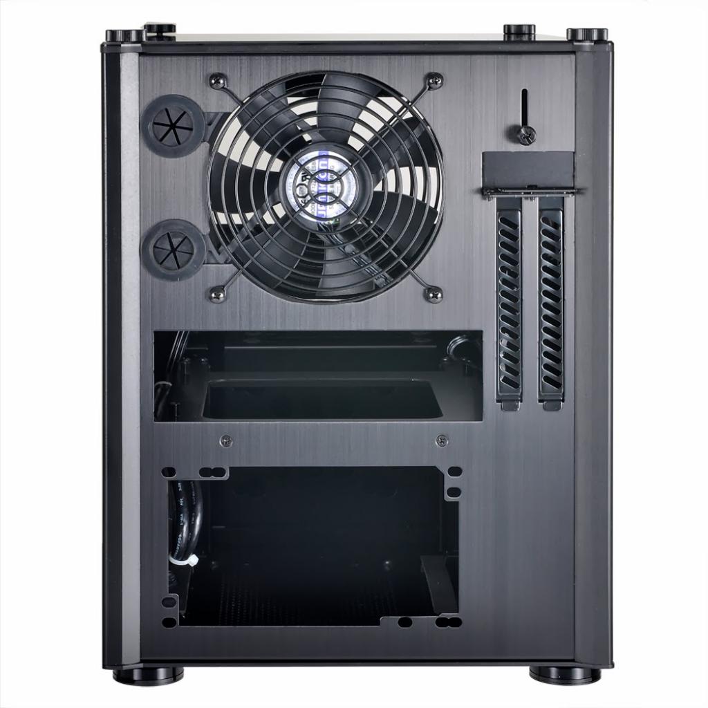 [13/03/2014] Lian Li PC-Q36 (4)