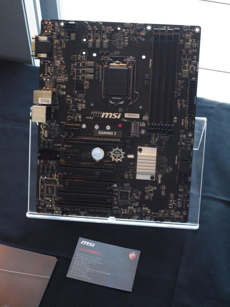 [10/03/2014] MSI: Z97-Mainboards auf der Cebit (1)