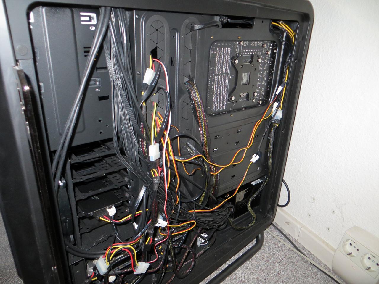 [18/03/2014] Update vom 19.03. mit neuen PC-Rückseiten (7)