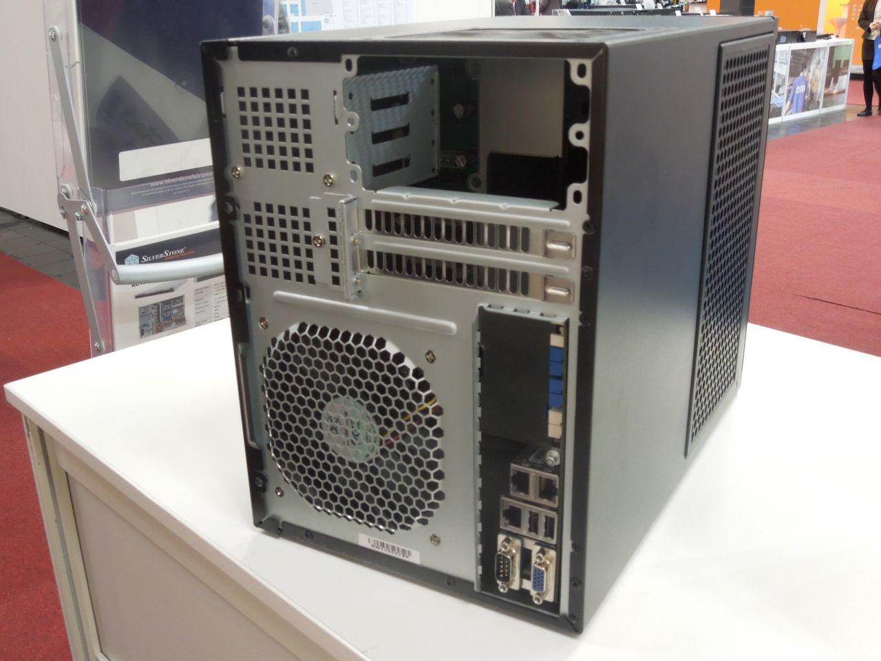 [10/03/2014] Silverstone Cebit 2014 21 