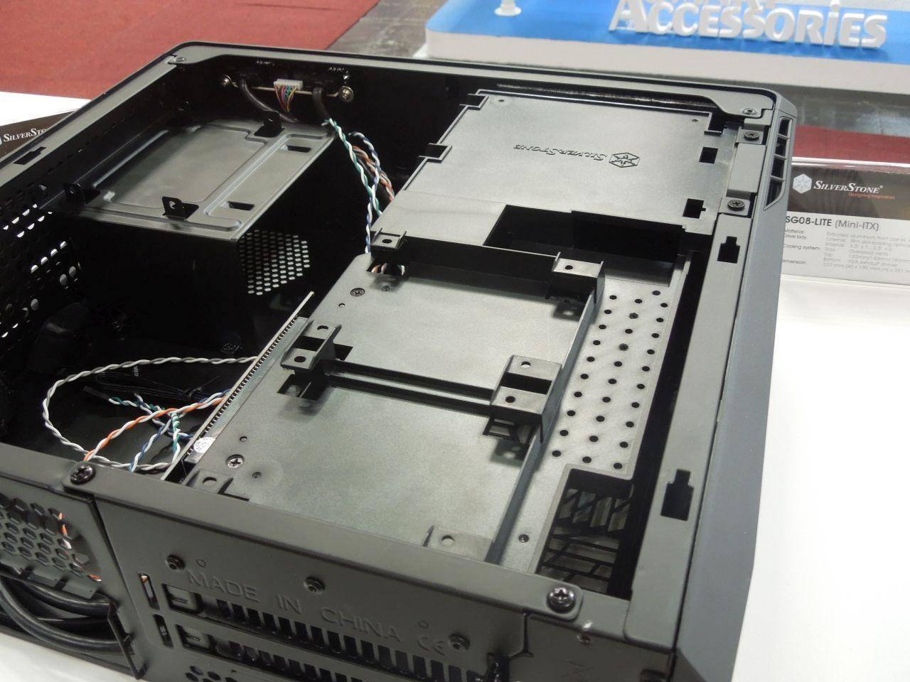 [10/03/2014] Silverstone Cebit 2014 35 