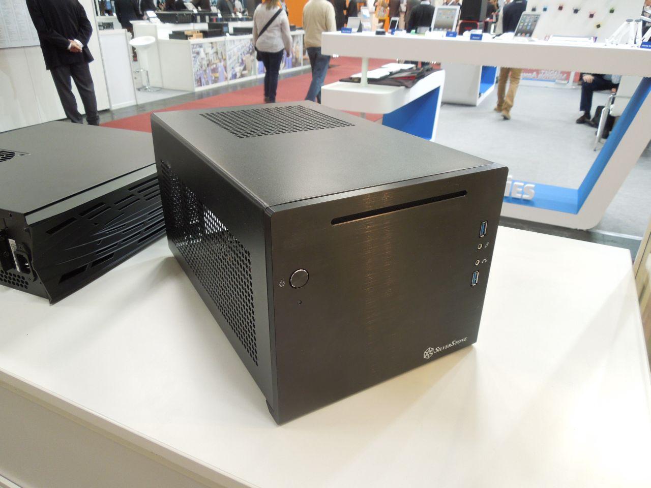 [10/03/2014] Silverstone Cebit 2014 40 