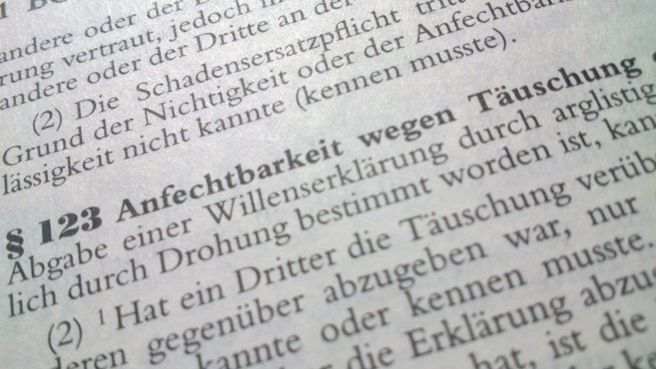 [20/03/2014] Leere OVP bei Ebay ersteigert: Kommentar zur Rechtslage