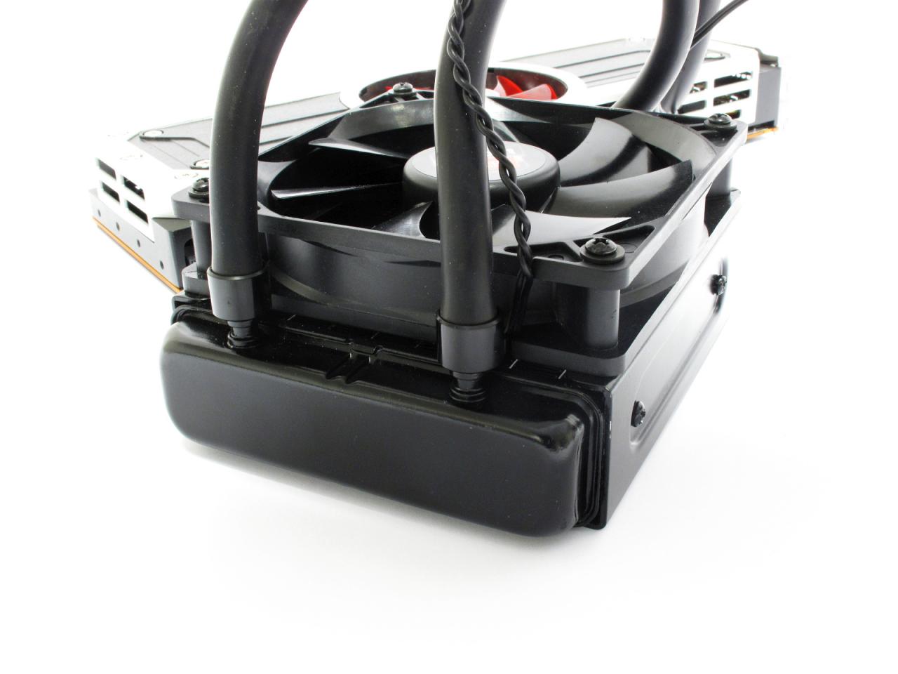 [08/04/2014] AMD Radeon R9 295 X2: Radiator & Schläuche