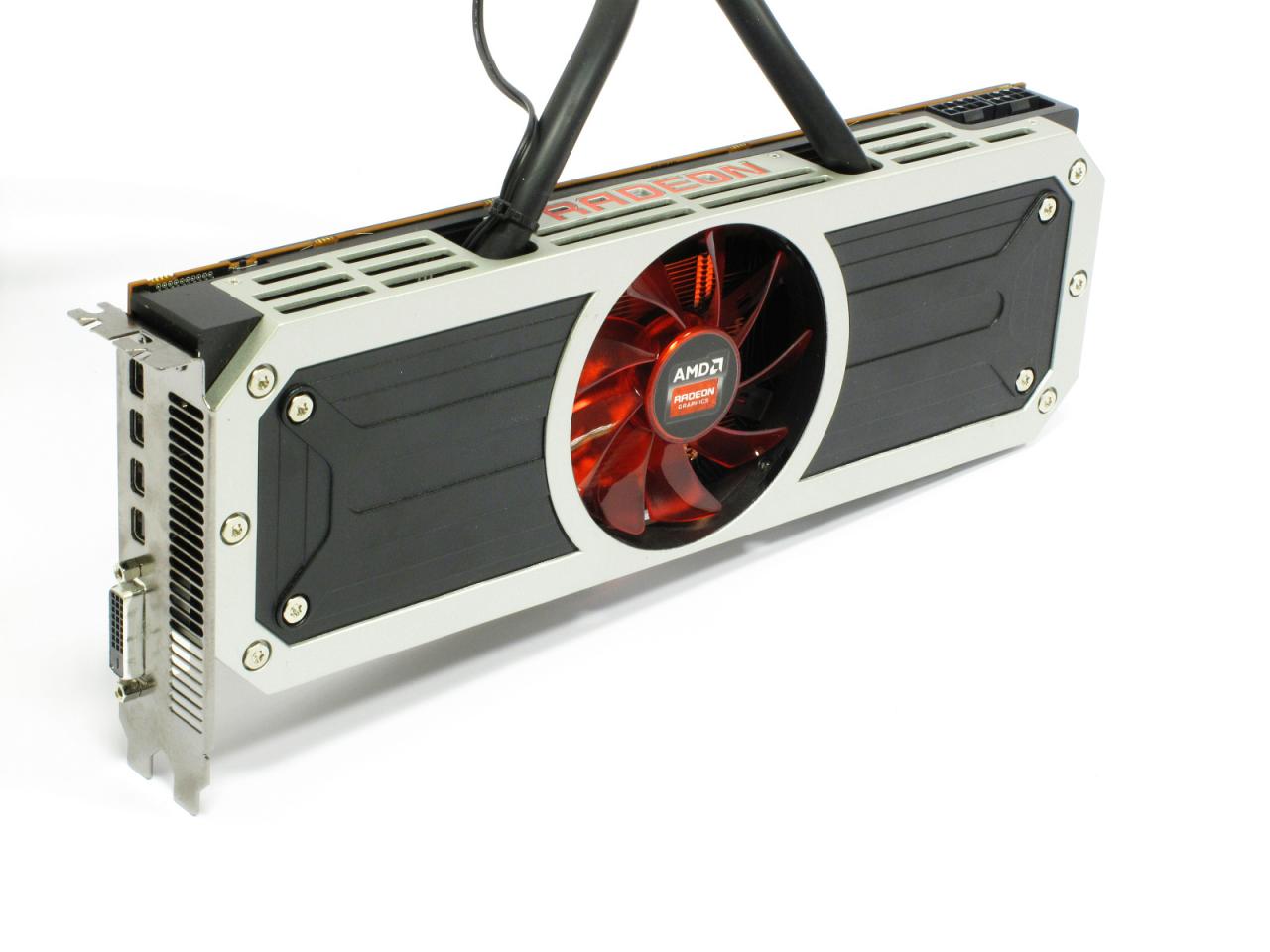 [08/04/2014] AMD Radeon R9 295 X2 6