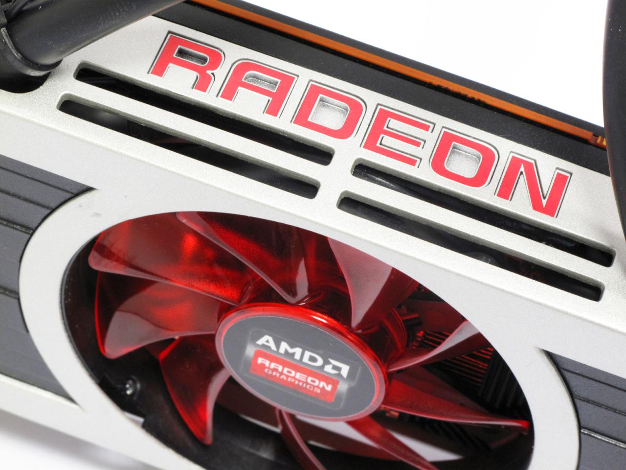 [08/04/2014] AMD Radeon R9 295 X2 9